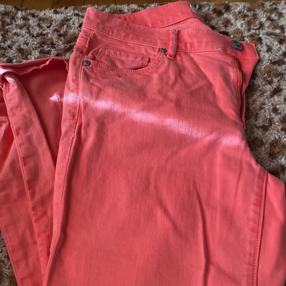 Loft capri pants - Picture 2 of 3